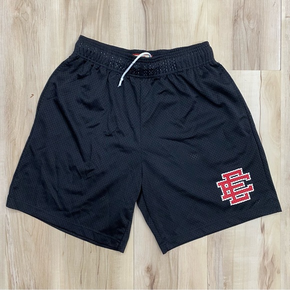 Eric Emanuel EE Basic Shorts NYC Black & Red size XL - Picture 1 of 3